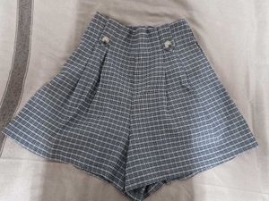 Skort