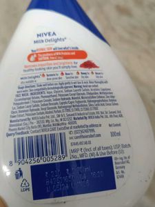 NIVEA Milk Delight Saffron Face Wash