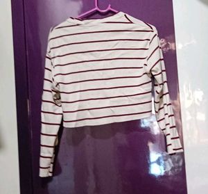 Striped Crop Top🤍