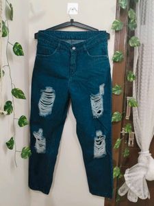 Distressed Jeans