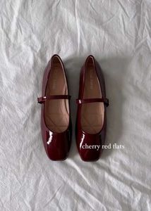 Cherry Red Flats🌹