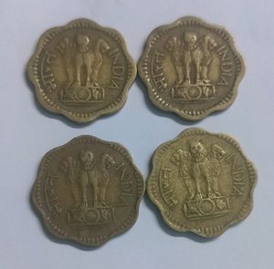 100% original complete year set.