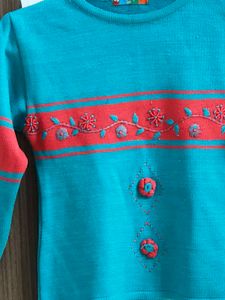 blue kids sweater 💙
