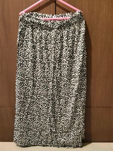 Black &amp; White Print Midi Skirt