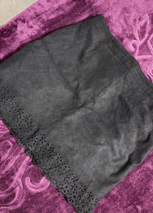 Chic Black Mini Skirt