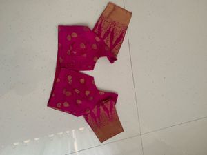 Saree With Blouse