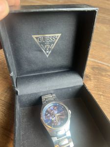 Guess Men’s Round Watch