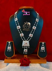 Elegant Gold-Plated Jewelry Set
