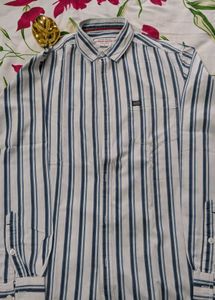 Used White With Blue Formal Shirt