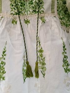 White &amp; Green Printed Top