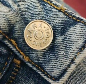 Zara Brand New Jeans 👖with A Free Gift