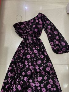 Elegant One-Shoulder Floral Dress