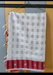 Red &amp; White Checkered Saree(2 Blouse Pieces)