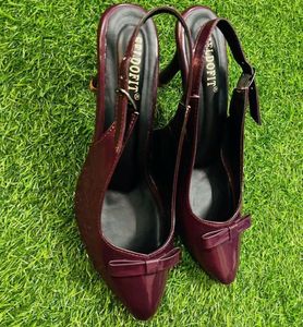 Elegant Burgundy Heels with Bow