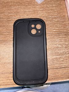 Savana Black Iphone 15 Cover