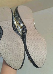 Combo Of 2 Juttis