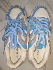 Kya Lena Chahte Ho Aap Footwear