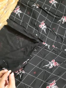 Woman Kurti No Side Slit XL Size Black