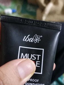 Iba Waterproof Liquid Foundation