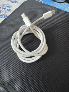Original Apple  Cable