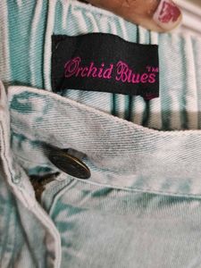 Orchid Blues High Rise Straight Fit Jeans Size S