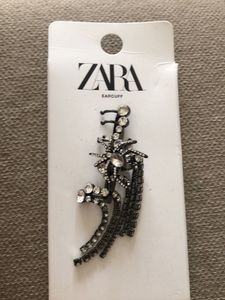 Brand New Zara Spider Strides Metallic Ear cuff