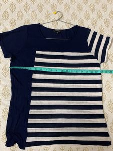 Striped Madame Xl T-Shirt