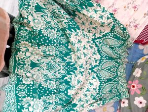 Green Floral Print Skirt