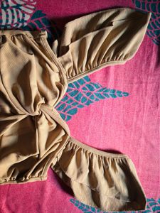 Chic Beige Ruched Crop Top