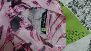 Women&#39;s Pink Top