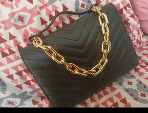 Chic Black Handbag