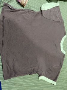 Mauve Colour Levis Crop Top