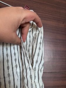 Black White Printed Cotton Pants With Elastic