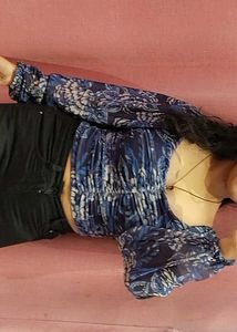 Floral Print Long Sleeve Crop Top