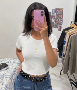 Free Size S-L flower Patch Tshirt Crop Top