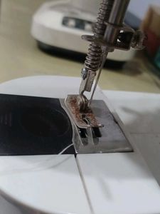 Mini Sewing Machine
