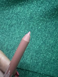 HUDABEAUTY Lip Contour “Pinky Brown” LipPencil