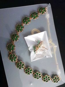 Green Floral Jewelry Set