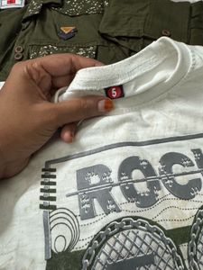 T-shirt With Coat