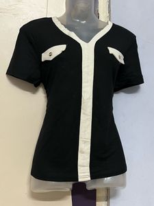 Korean Pintrest Chic Black &amp; White Top