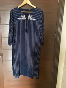 Striped Embroidered kurta from Melange (xl)