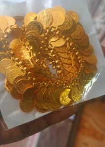 Kasu Mala Kasumalai Laxmi Lakshmi coin temple jewellery necklace set Gold-plated Plated Brass NecklaceName: Kasu Mala Kasumalai Laxmi Lakshmi coin temple jewellery necklace set