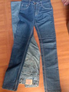 Combo 2 Jeans Lee Cooper &amp; Cotton Berry
