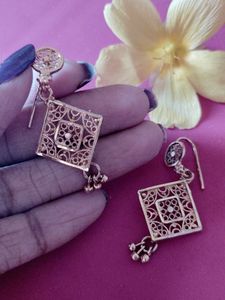 Women&#39;s Earrings