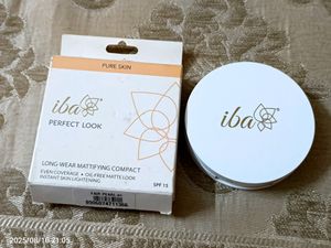 Iba Longwear Mattifying Compact 01 Fair Pearl