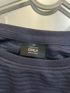 ONLY blue Sweater