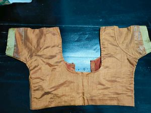 Bronze Colored Blouse 💖
