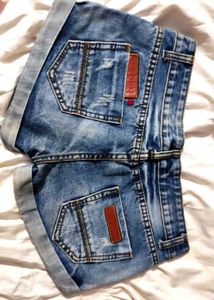 Distressed Denim Shorts 🩳🪄