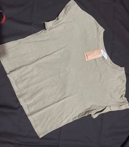 a.7&#39; Olive Green Crew Neck T-Shirt