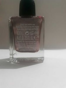 🌈Pretty Woman Nail Polish🌈